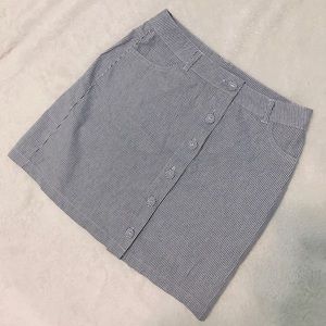 FOREVER21 striped miniskirt with buttons